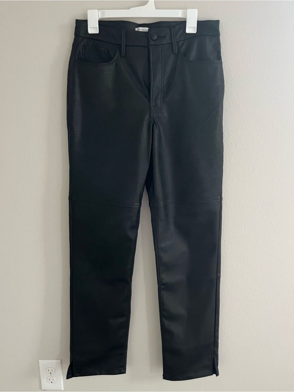 Good American “Good Boy” Faux Leather Pant in Black, Size 10/30